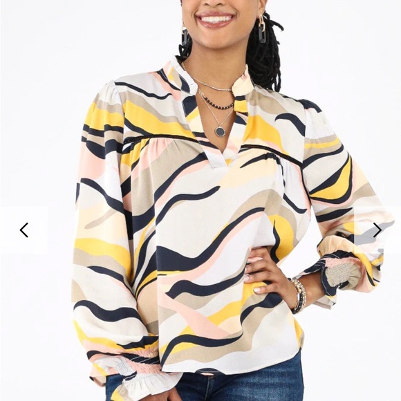 THML Multicolor Wave Pattern Blouse - Picture 4 of 9